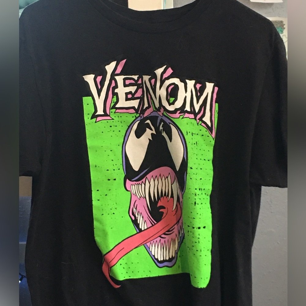 Black Marvel Venom T-Shirt